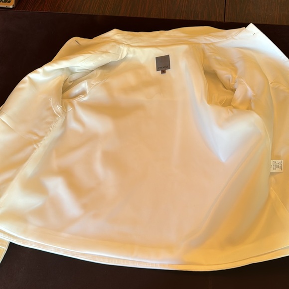 Premise Crisp White Jacket - Picture 13 of 16